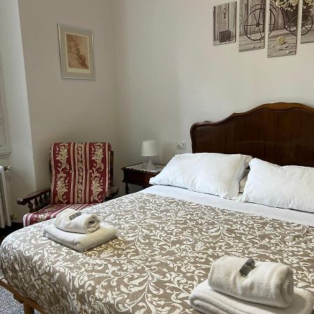 Residenza La Liberta Apartamento Florença Exterior foto