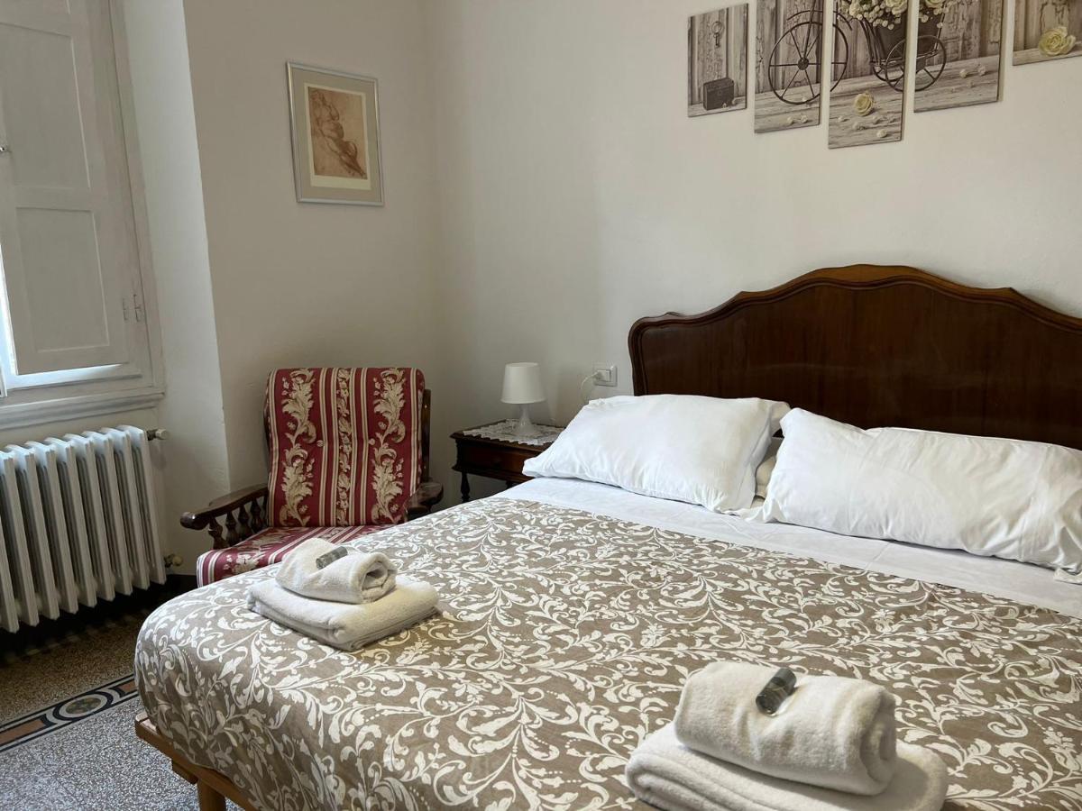 Residenza La Liberta Apartamento Florença Exterior foto