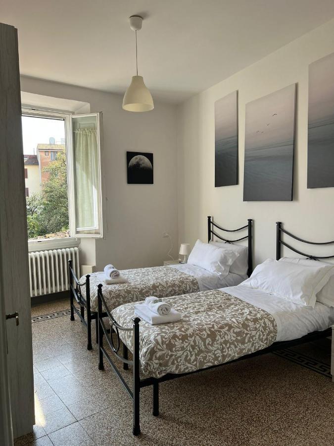 Residenza La Liberta Apartamento Florença Exterior foto